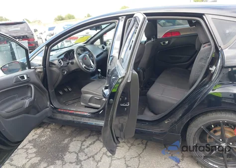 2017 Ford Fiesta St z USA, uszkodzony, nr VIN 3FADP4GX8HM143204